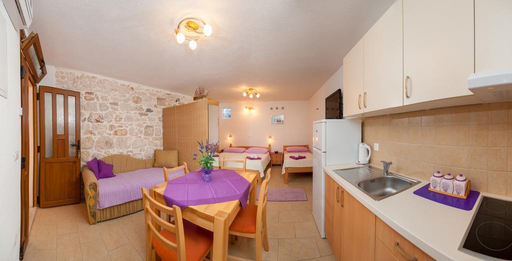 Apartments Mande And Kate Baška Voda Pokoj fotografie