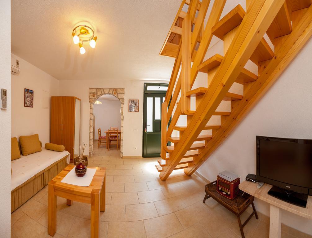 Apartments Mande And Kate Baška Voda Pokoj fotografie